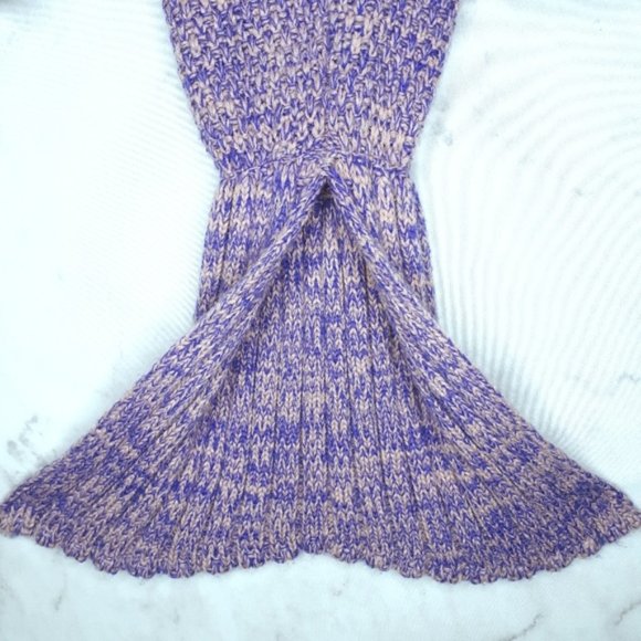 Mermaid Tail Knit Blanket Purple - Picture 1 of 7